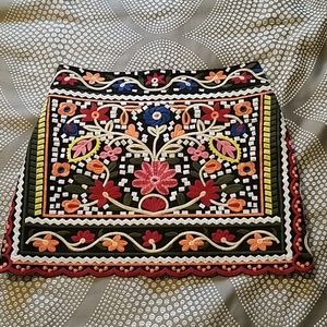 Embroidered skirt